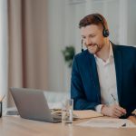 Body language tips for an engaging video meeting